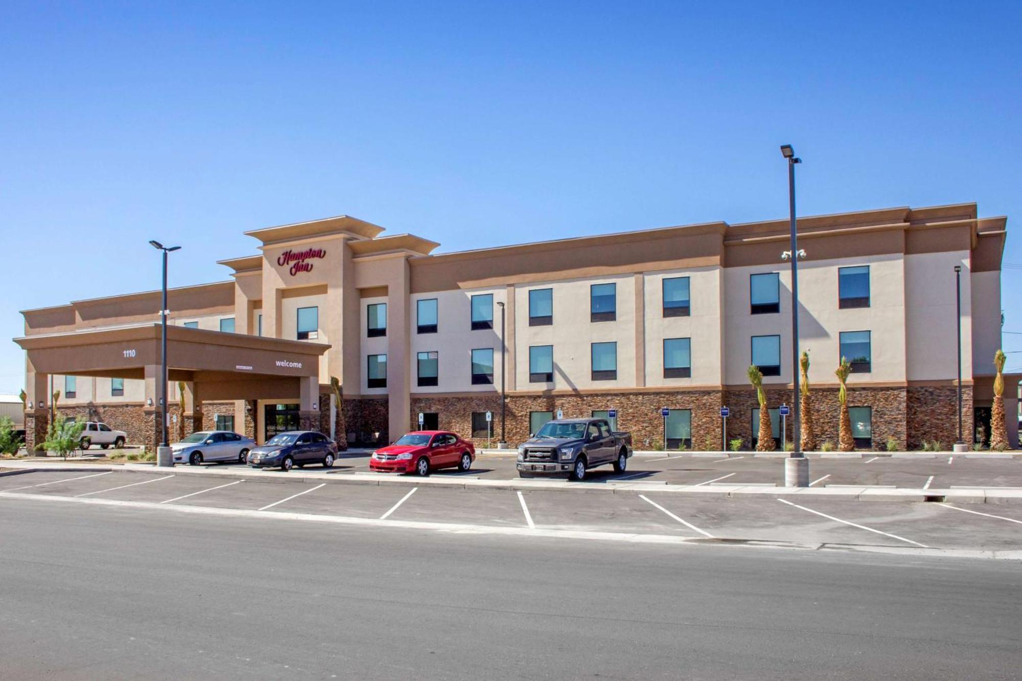 Hampton Parker, Az 3*